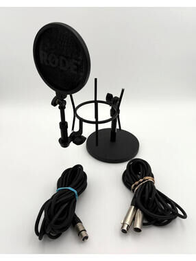Rode SM6 shock mount with a detachable pop filter with XLR cables